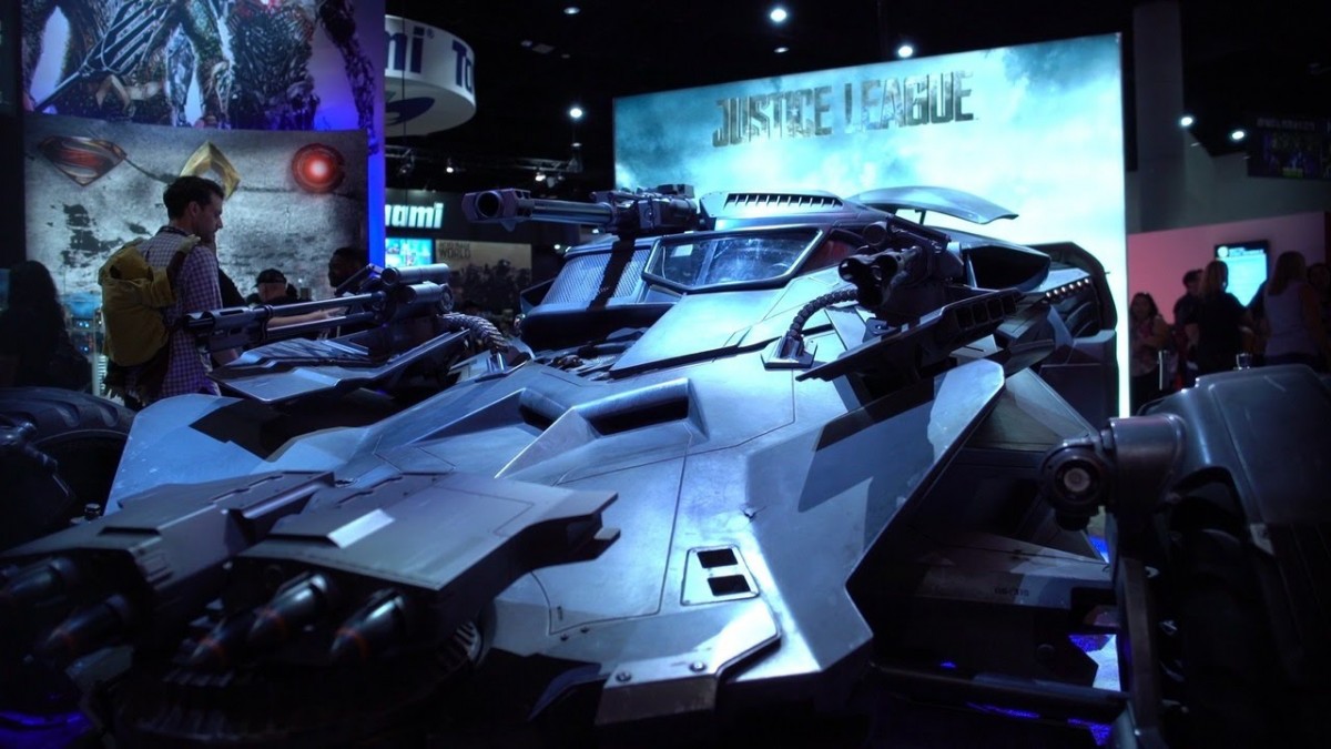 Artistry in Games Justice-Leagues-New-Batmobile-Showcased-at-San-Diego-Comic-Con-2017 Justice League's New Batmobile Showcased at San Diego Comic Con 2017 News  Warner Bros. Pictures super hero SDCC 2017 SDCC movies movie justice league IGN Acces IGN feature fantasy Batman Justice League adventure Action  