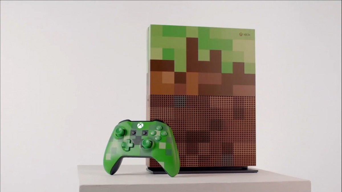 Artistry in Games Minecraft-Special-Edition-Xbox-One-S-Reveal Minecraft Special Edition Xbox One S Reveal News  Xbox One XBox 360 Wii-U Vita switch PS3 PC Mojang minecraft IGN gamescom 2017 gamescom games Clip Action 4JStudios #ps4  