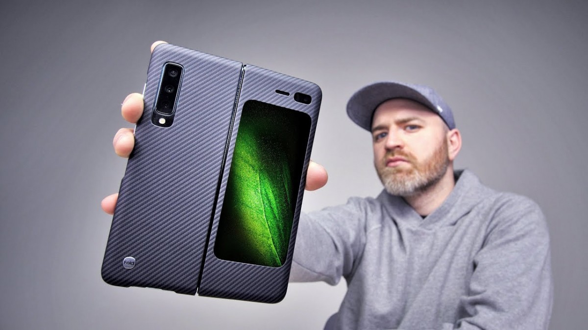 Artistry in Games Samsung-Galaxy-Fold-What-About-Cases Samsung Galaxy Fold - What About Cases? News