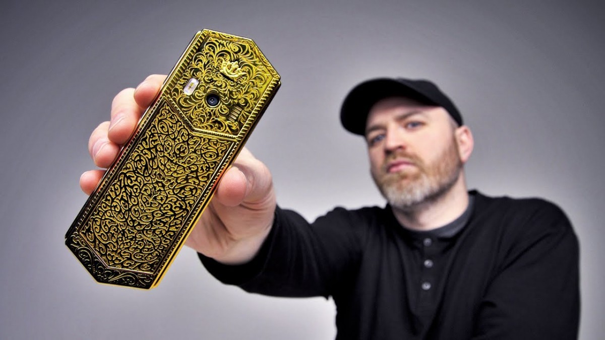 Artistry in Games The-Most-Luxurious-Business-Phone The Most Luxurious Business Phone News